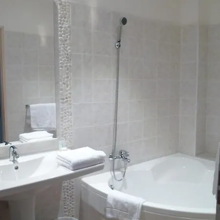 Et Costa Rossa 3* Porto (Corsica)