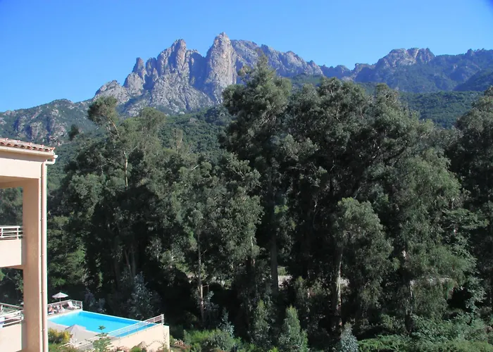 Et Costa Rossa 3* Porto (Corsica)