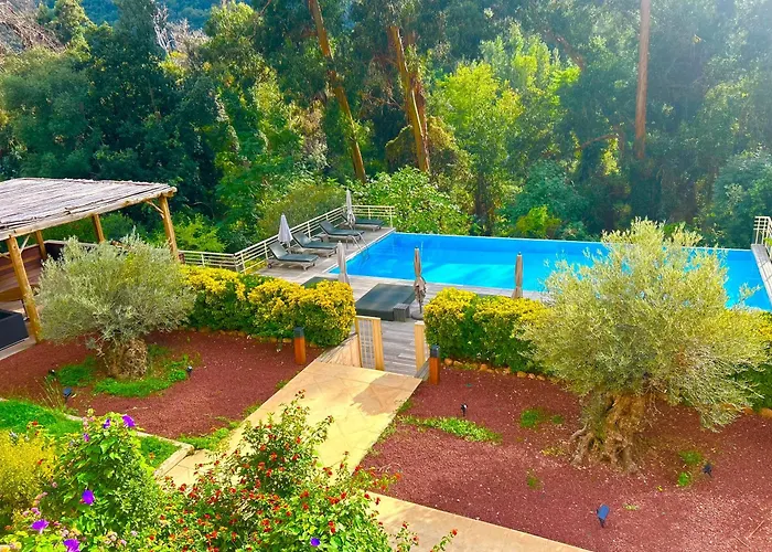 Et Costa Rossa מלון 3*